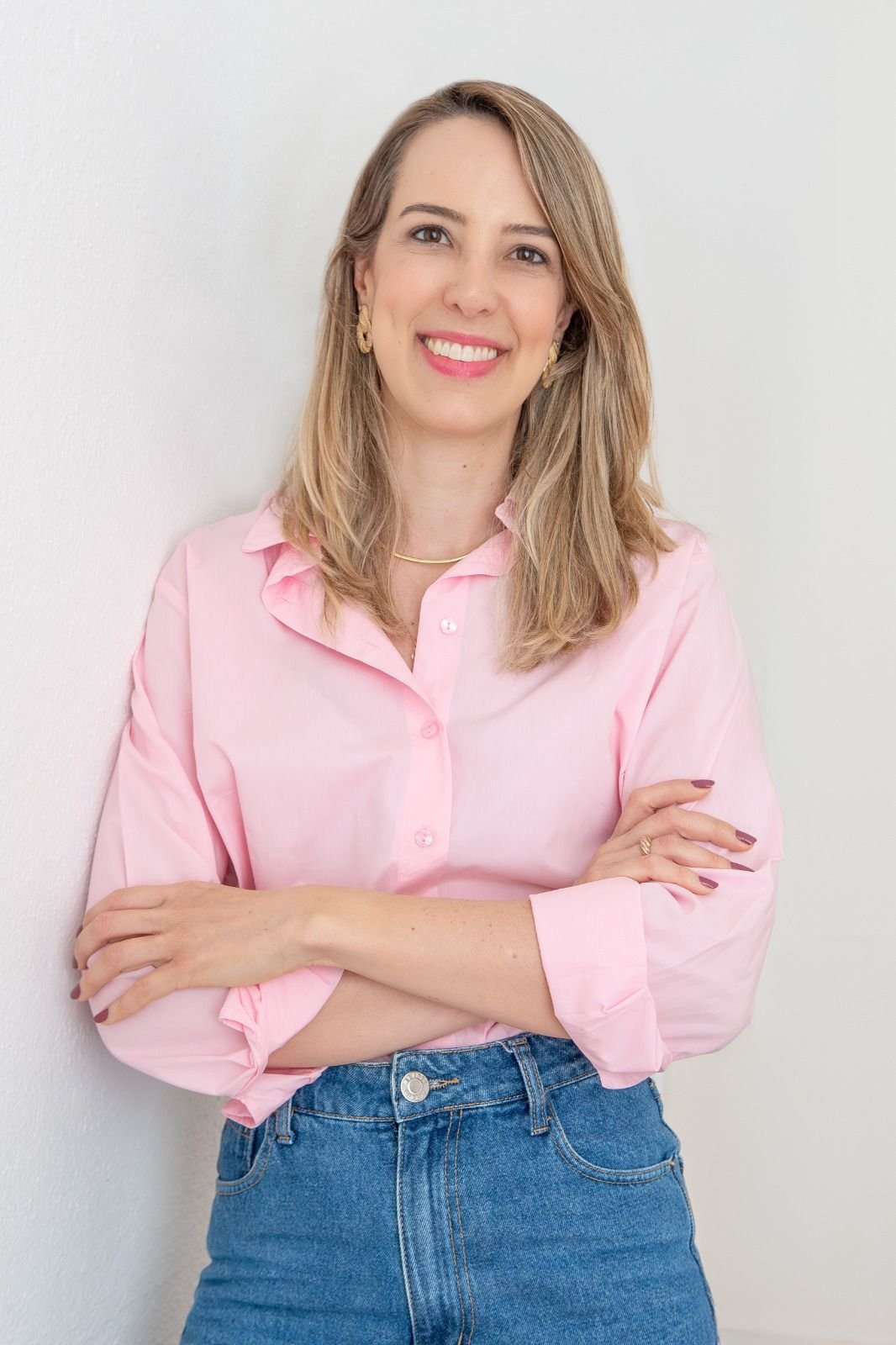 Como identificar os primeiros sintomas de estresse nas mulheres em função da sobrecarga de trabalho pessoal e profissional –  Camila Simionatto