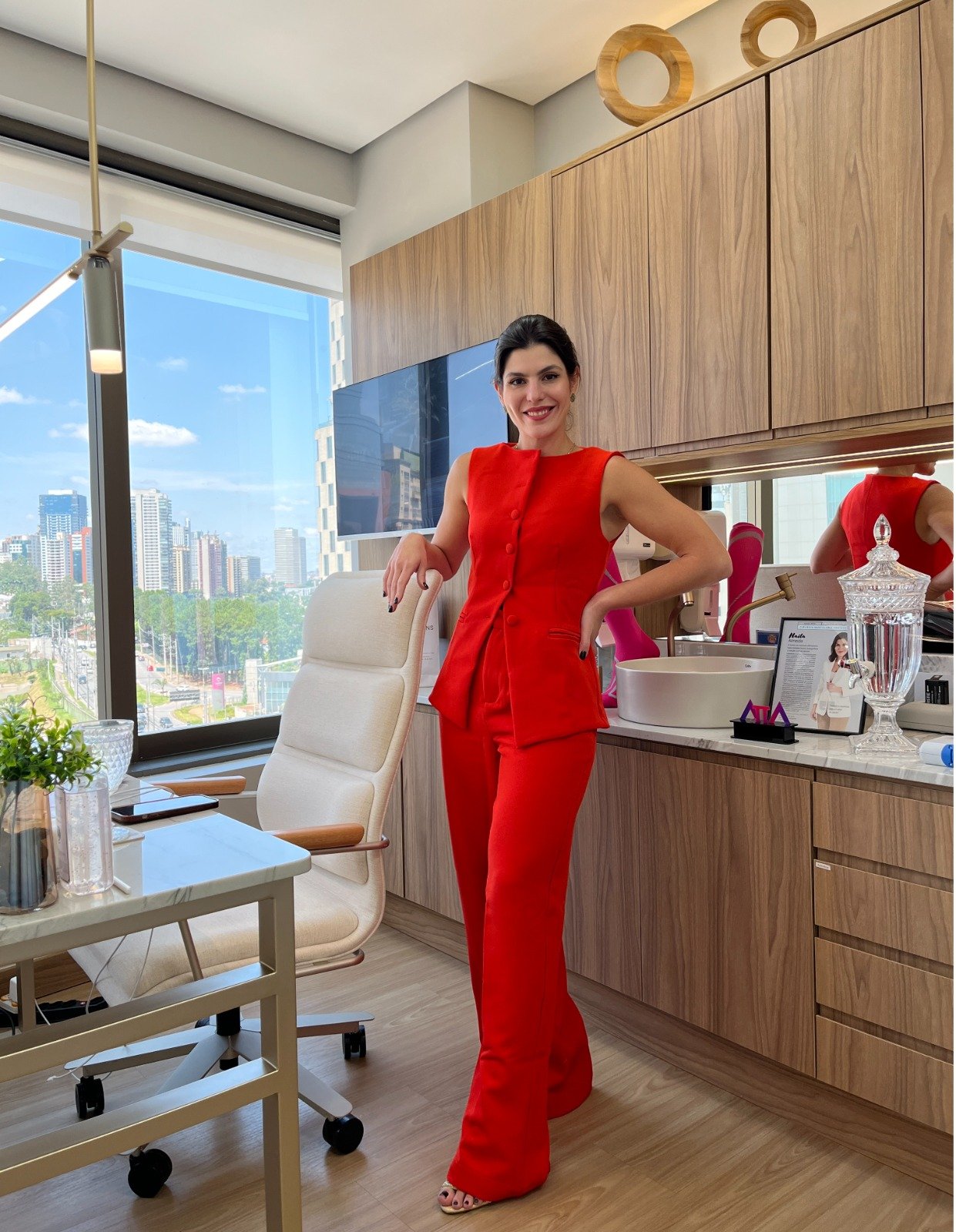 Viagens de verão exigem cuidados com a saúde vascular – Dra. Haila Almeida