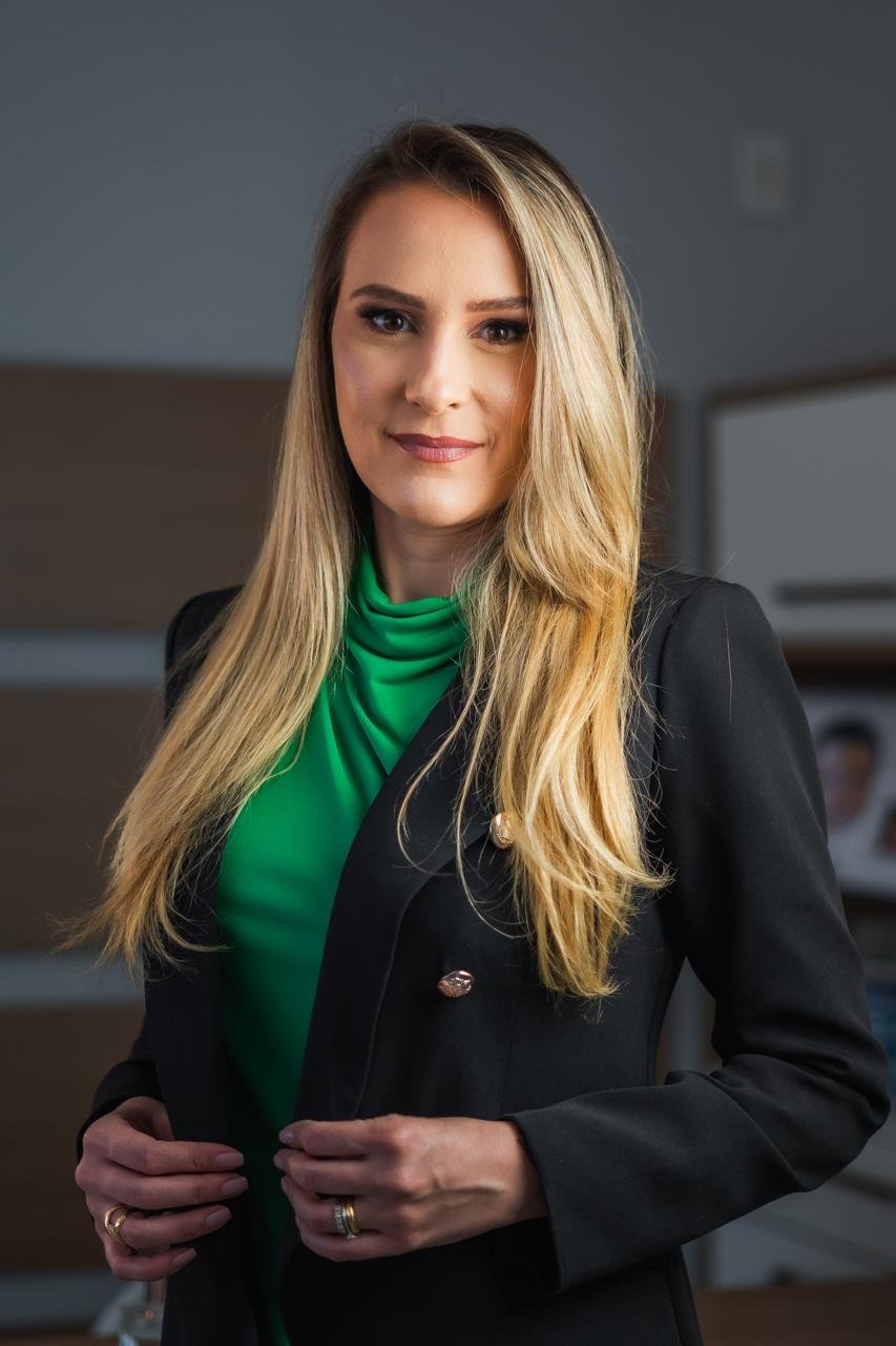 Saúde da pele e do cabelo principalmente no verão – Dra Lara Arruda