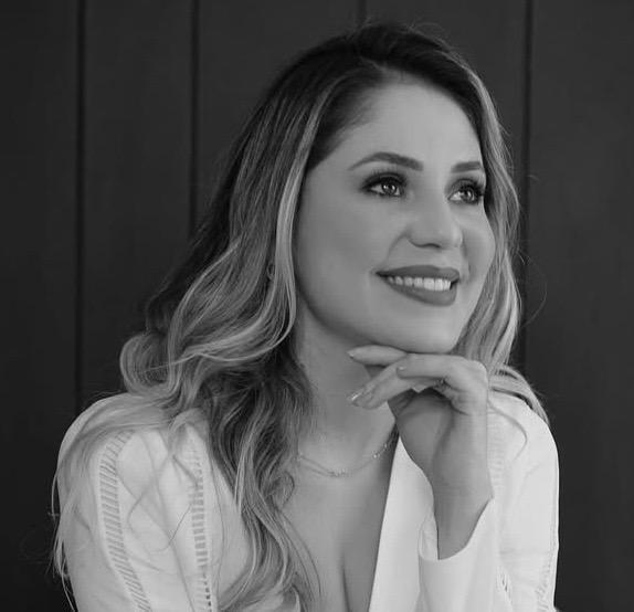 Coceira íntima nem sempre é candidíase: o risco do autodiagnóstico feminino – Karoline Prado