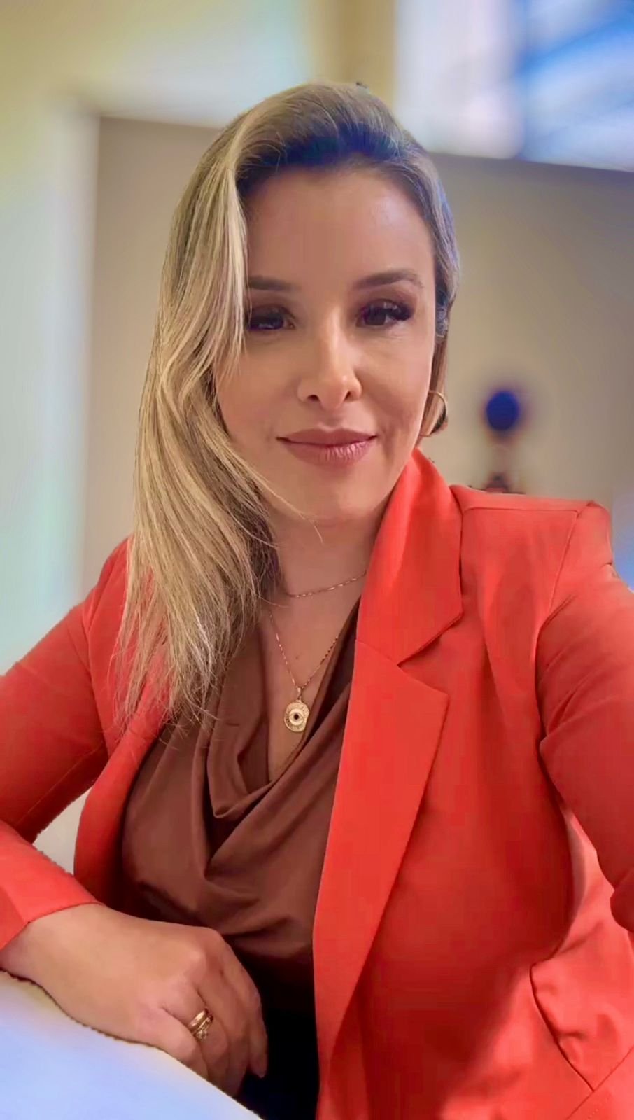 Como se sair bem em entrevistas de emprego: Secretaria de Trabalho e Renda reúne dicas para candidatos – Camila Garrido Pereira