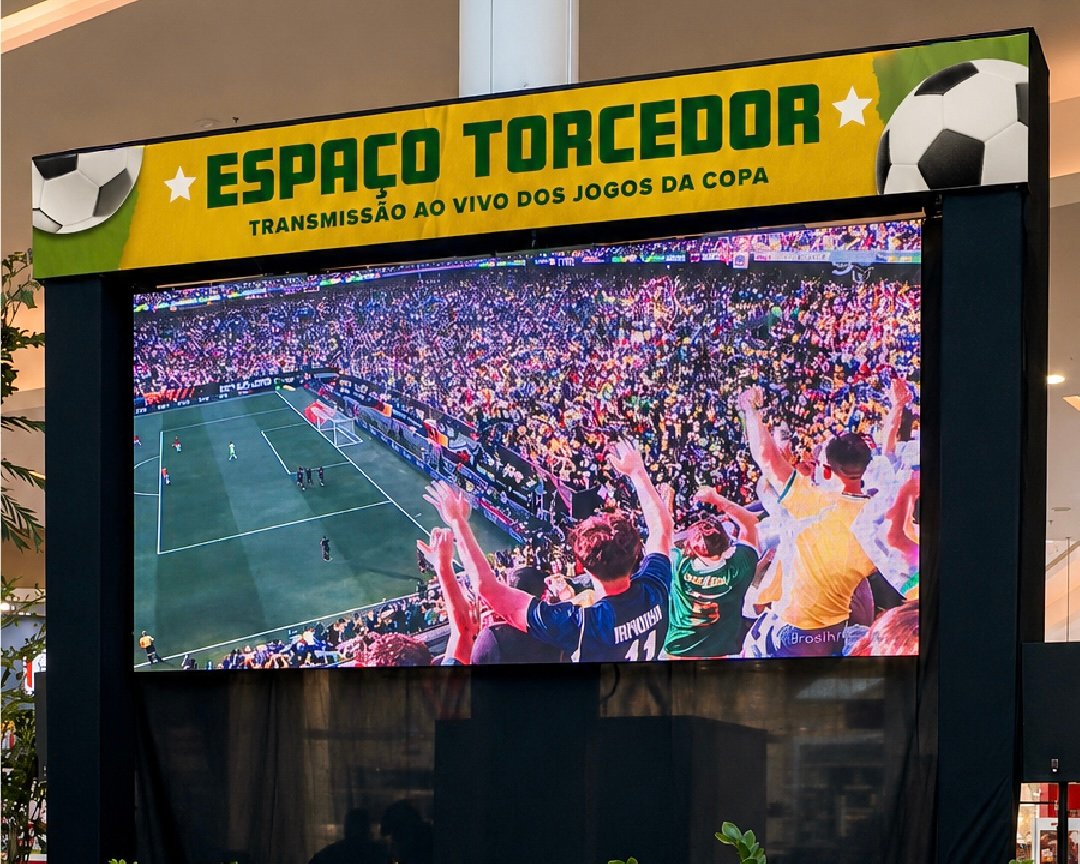 Clima de Copa: Shopping oferece atrações gratuitas, troca de figurinhas, telão para os jogos e horários especiais nos dias da Seleção – Andrea