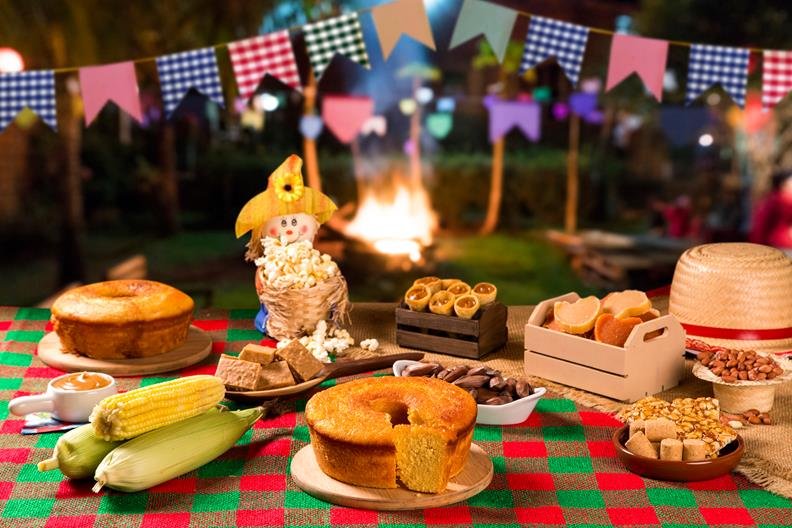 Festas juninas e julinas: por que a combinação de alguns alimentos pode pesar no estômago?  Mayara Amaral – nutricionista