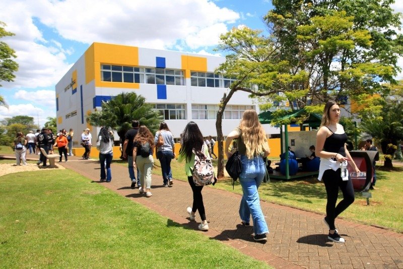 Inscrições Vestibular PUC Campinas – Profa. Dra. Alessandra Borin