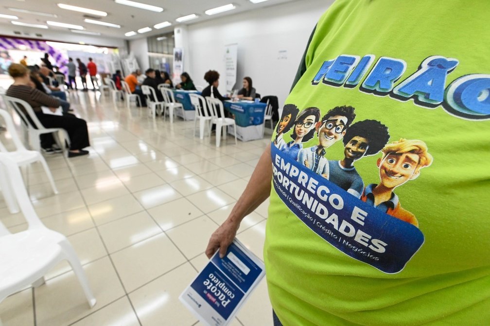 Feirão em Campinas oferece 246 vagas de emprego e emissão de laudos médicos para pessoas com deficiência