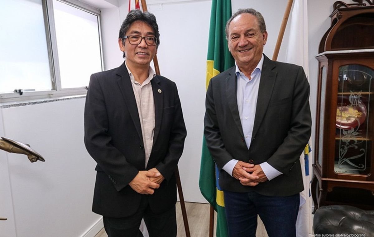 Após cassação de Vini Oliveira, Câmara de Campinas empossa o vereador Tak nesta quarta