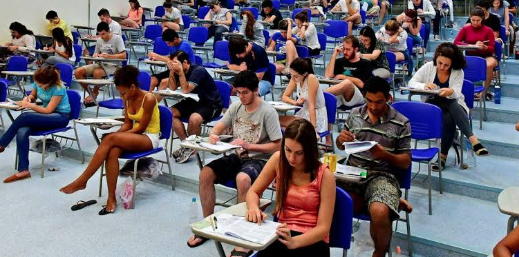 Vestibular Unicamp 2027 tem queda de 5,2% nos inscritos, mas estreia de Relações Internacionais se destaca entre as mais concorridas
