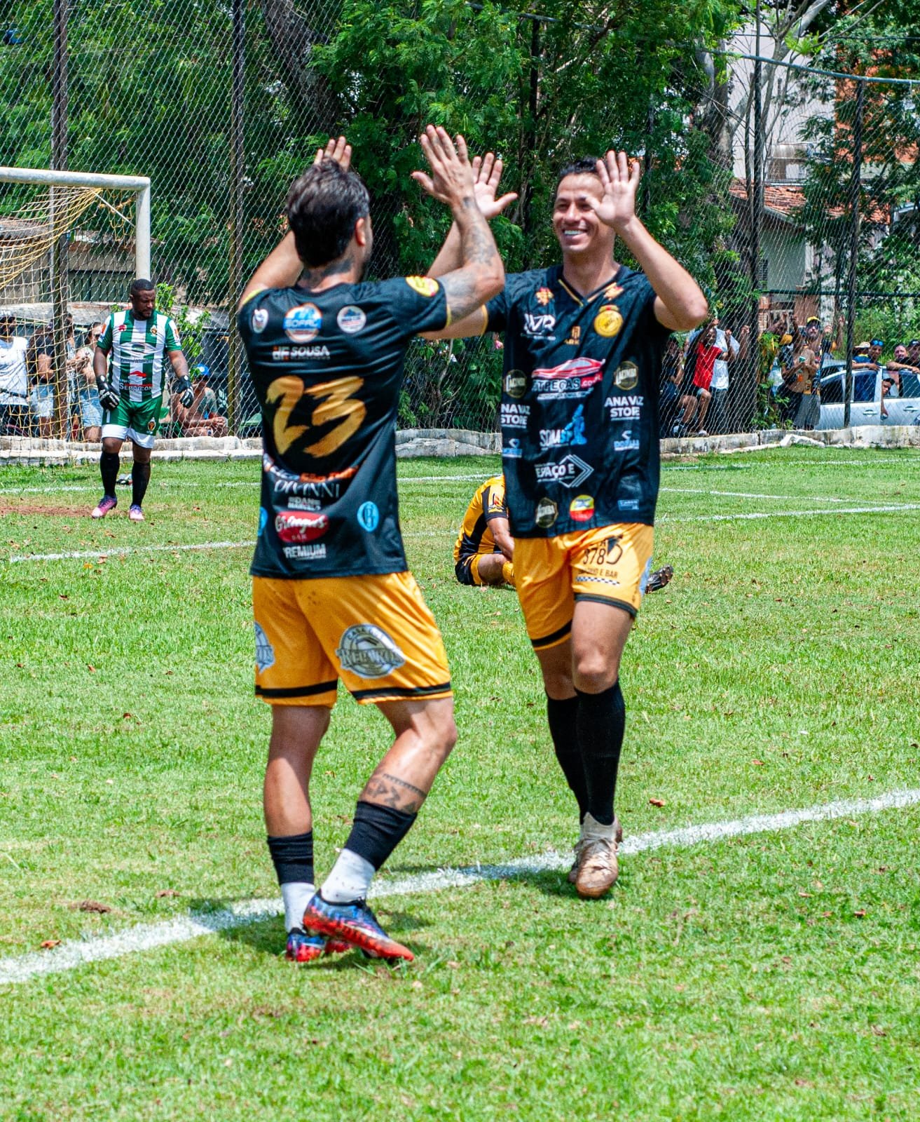 Com dois gols de Leandro Damião, Parque Brasília bate o Vera Cruz no Amador de Campinas